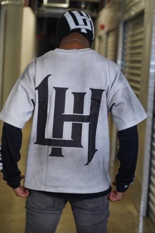 UH black & white knit beanie